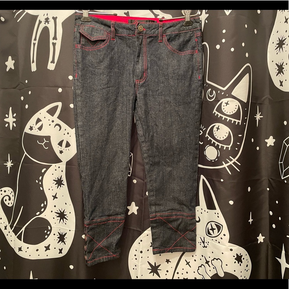 Lip Service Rockabilly Rumble Hillbilly Honey Capri Pants
